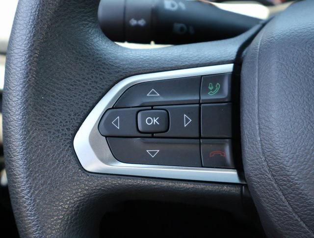 used 2024 Jeep Compass car, priced at $22,900