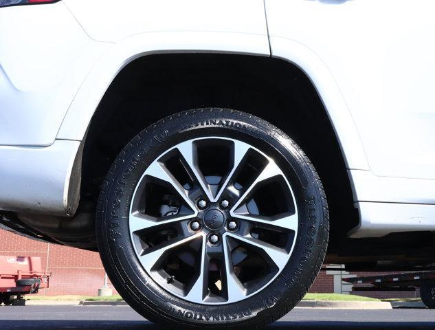 used 2023 Jeep Grand Cherokee car, priced at $37,988
