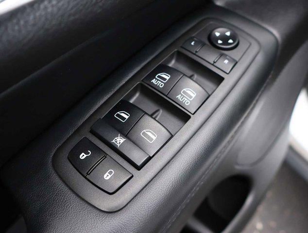 used 2021 Jeep Grand Cherokee car, priced at $23,490