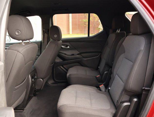 used 2022 Chevrolet Traverse car, priced at $30,500