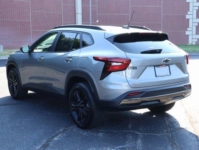 new 2025 Chevrolet Trax car, priced at $26,190