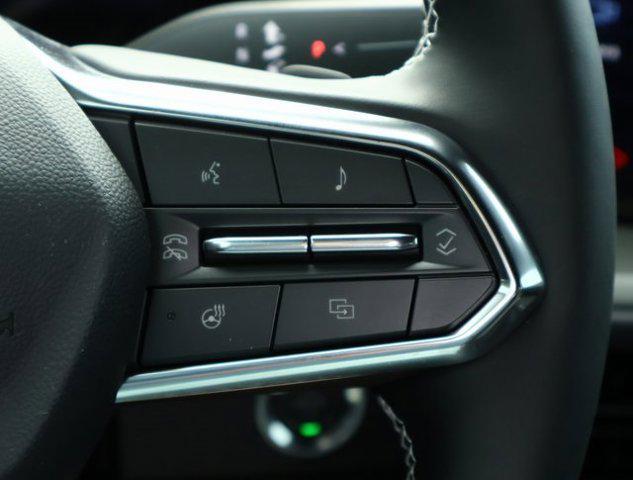 new 2025 Chevrolet Traverse car, priced at $42,545