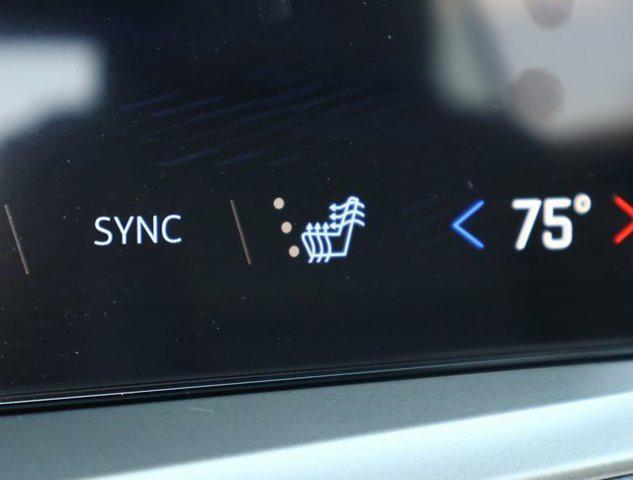 new 2025 Chevrolet Traverse car, priced at $45,339