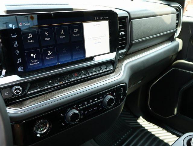 used 2024 Chevrolet Silverado 1500 car, priced at $41,900