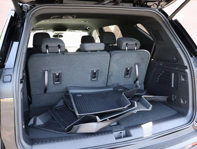 new 2025 Chevrolet Traverse car, priced at $42,560