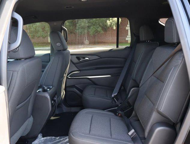 new 2025 Chevrolet Traverse car, priced at $42,560