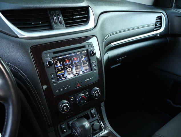 used 2017 Chevrolet Traverse car, priced at $10,900