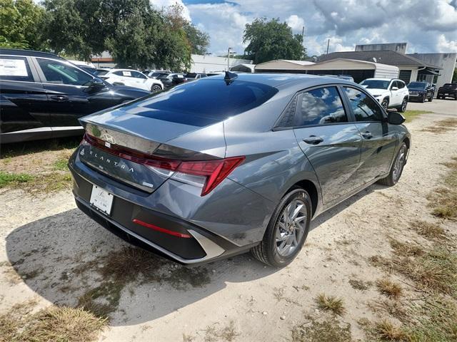 new 2025 Hyundai ELANTRA HEV car, priced at $25,311
