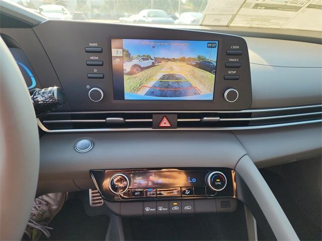 new 2025 Hyundai Elantra car, priced at $25,146