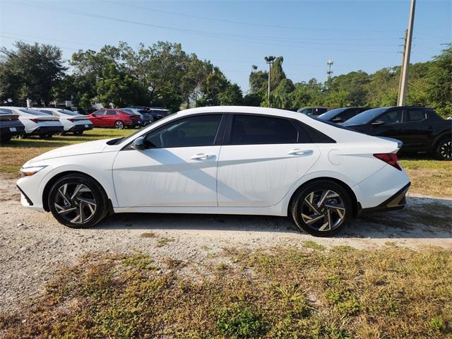 new 2025 Hyundai Elantra car, priced at $25,146