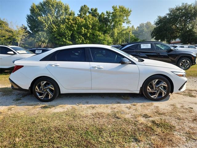 new 2025 Hyundai Elantra car, priced at $25,146