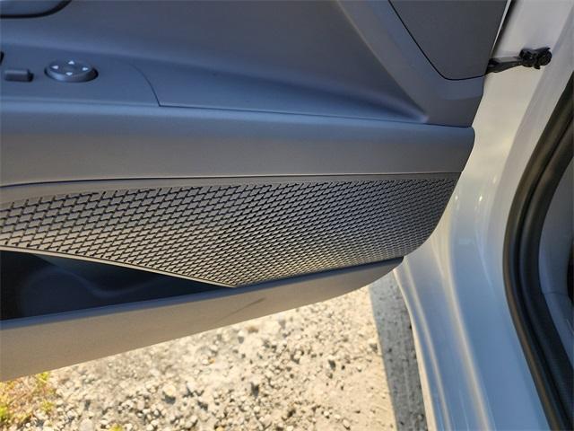 new 2025 Hyundai Elantra car, priced at $25,146
