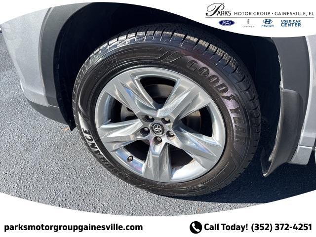 used 2017 Toyota Highlander car, priced at $21,683