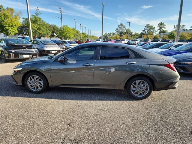 new 2025 Hyundai ELANTRA HEV car, priced at $23,506