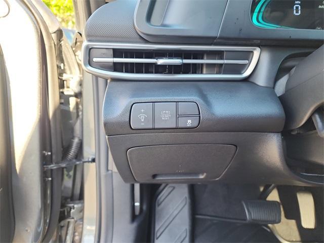 new 2025 Hyundai ELANTRA HEV car, priced at $23,506