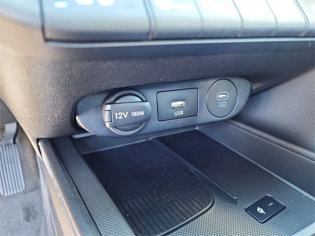 new 2025 Hyundai ELANTRA HEV car, priced at $28,704