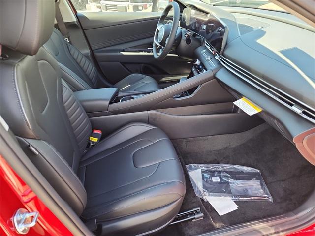 new 2025 Hyundai ELANTRA HEV car, priced at $28,704