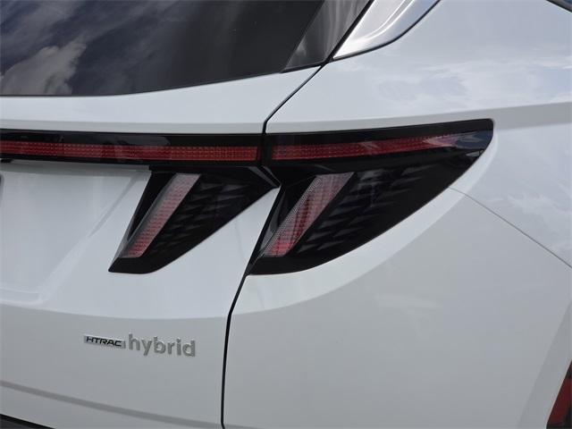 new 2025 Hyundai TUCSON Hybrid car, priced at $38,247