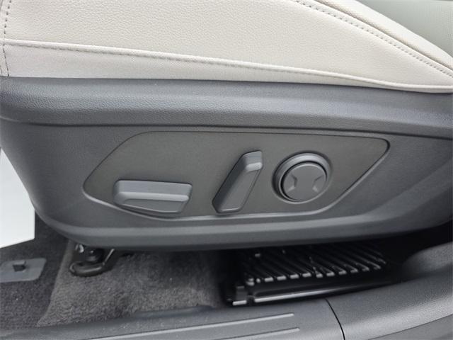 new 2025 Hyundai TUCSON Hybrid car, priced at $38,247