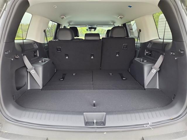 new 2025 Hyundai Santa Fe car, priced at $31,900
