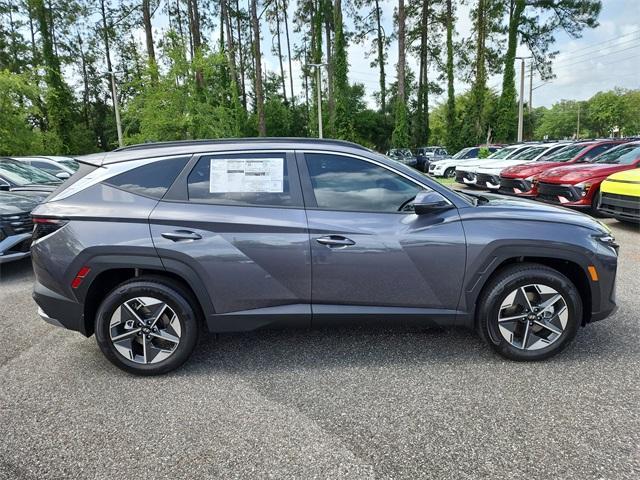 new 2025 Hyundai TUCSON Hybrid car, priced at $34,342