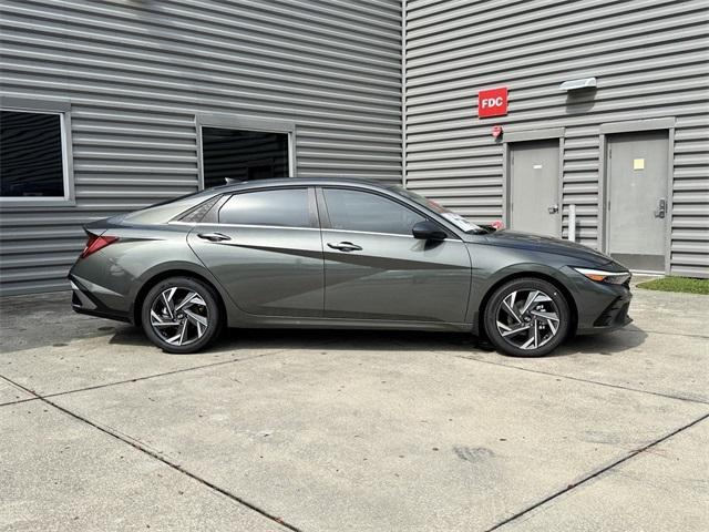 new 2024 Hyundai Elantra car, priced at $22,997