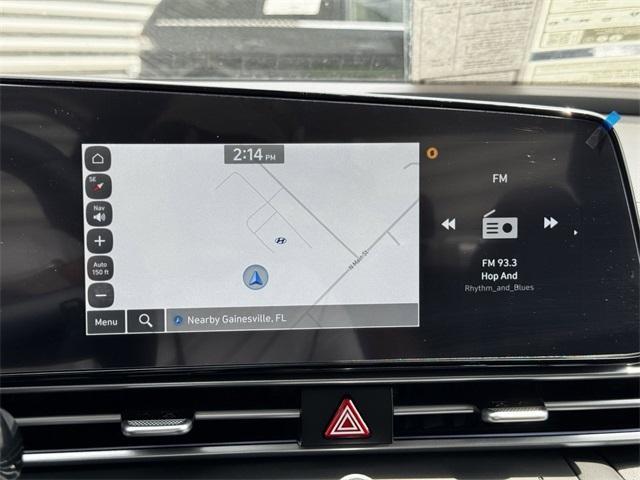 new 2024 Hyundai Elantra car, priced at $22,997