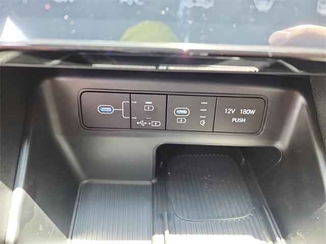 new 2025 Hyundai SANTA CRUZ car, priced at $33,518