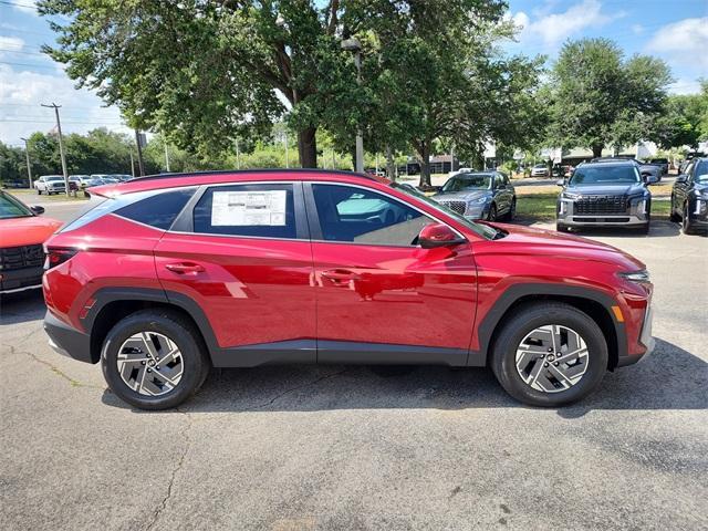 new 2025 Hyundai TUCSON Hybrid car, priced at $31,867