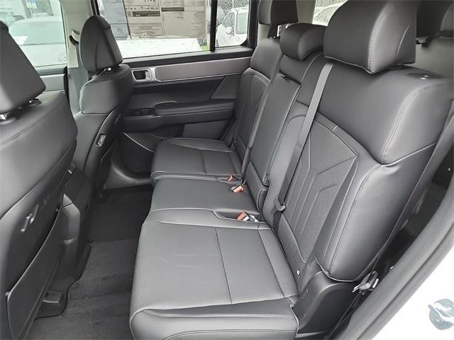 new 2025 Hyundai Santa Fe car, priced at $34,278