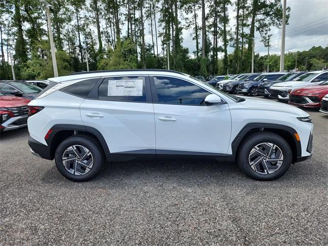 new 2025 Hyundai TUCSON Hybrid car, priced at $31,932