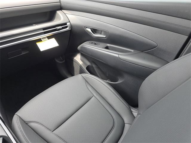 new 2025 Hyundai TUCSON Hybrid car, priced at $32,447