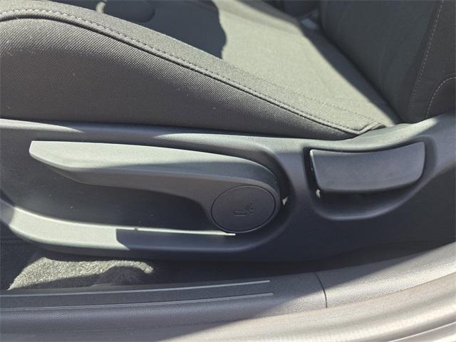 new 2025 Hyundai ELANTRA HEV car, priced at $26,263