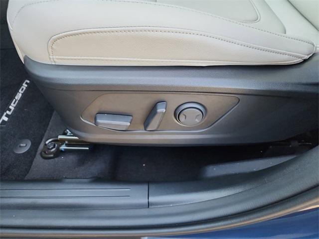 new 2025 Hyundai Tucson car, priced at $33,957