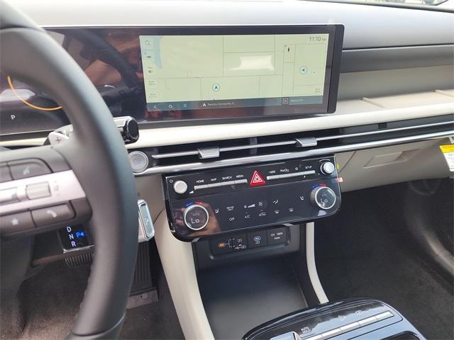 new 2025 Hyundai TUCSON Hybrid car, priced at $32,547