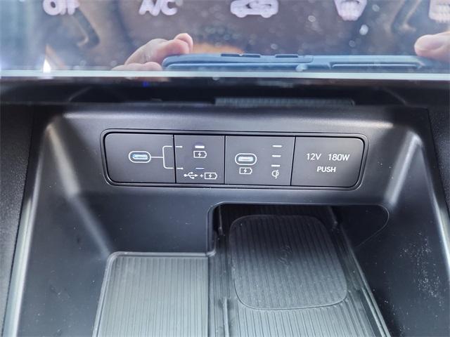 new 2025 Hyundai SANTA CRUZ car, priced at $33,198
