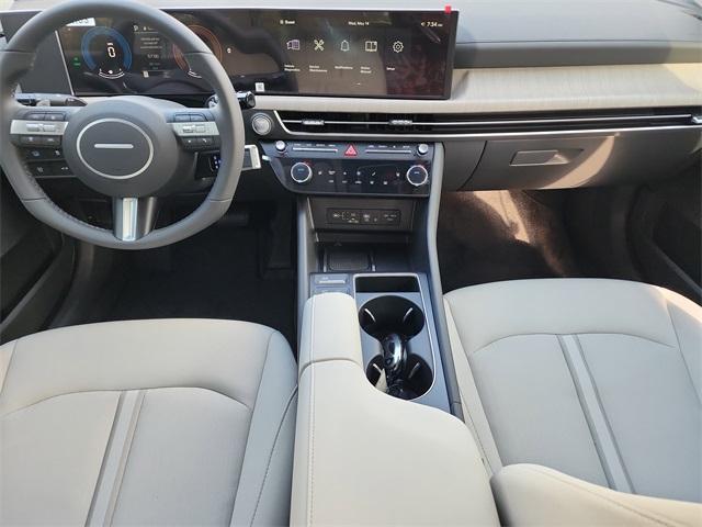 new 2025 Hyundai Sonata Hybrid car, priced at $29,997