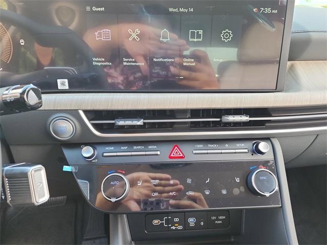 new 2025 Hyundai Sonata Hybrid car, priced at $29,997