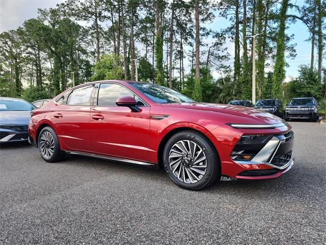 new 2025 Hyundai Sonata Hybrid car, priced at $29,997