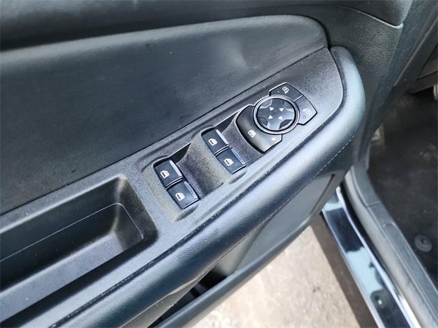 used 2023 Ford Edge car, priced at $19,878