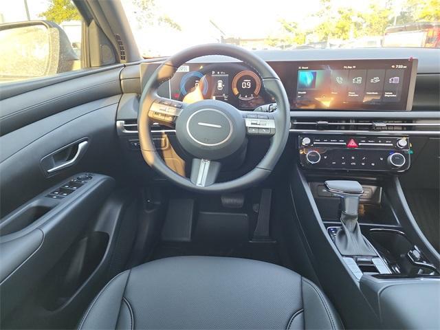 new 2025 Hyundai Tucson car, priced at $33,084