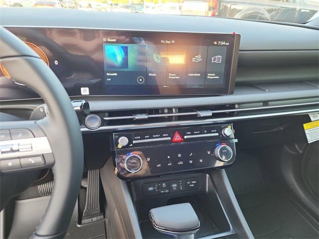 new 2025 Hyundai Tucson car, priced at $33,084