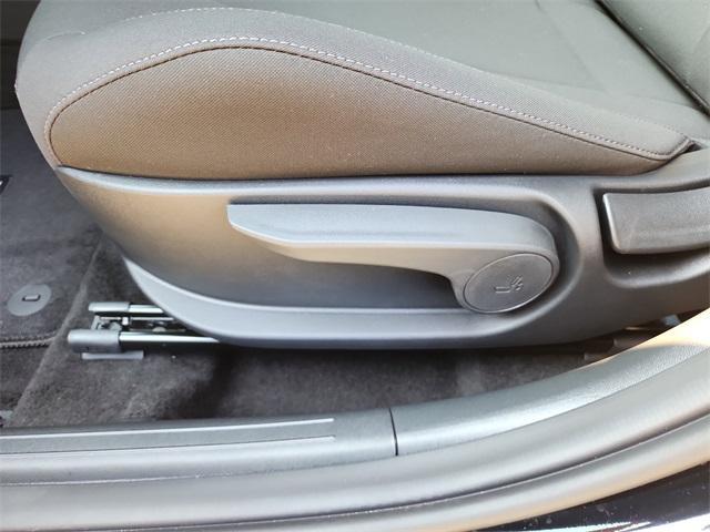 new 2025 Hyundai Elantra car, priced at $25,330