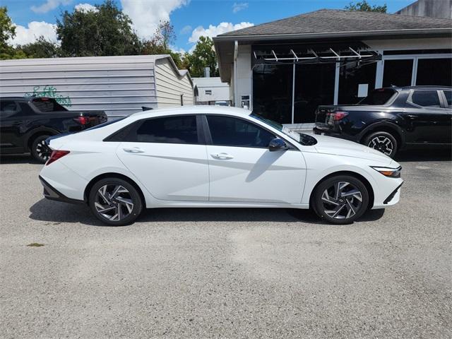 new 2025 Hyundai Elantra car, priced at $25,042