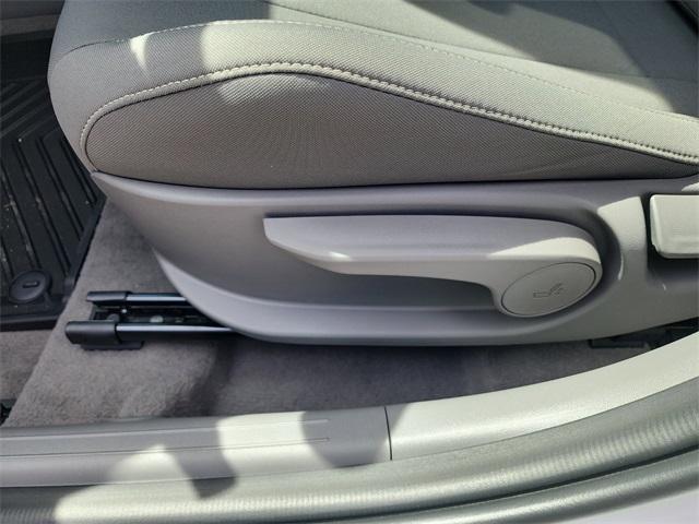new 2025 Hyundai Elantra car, priced at $25,042
