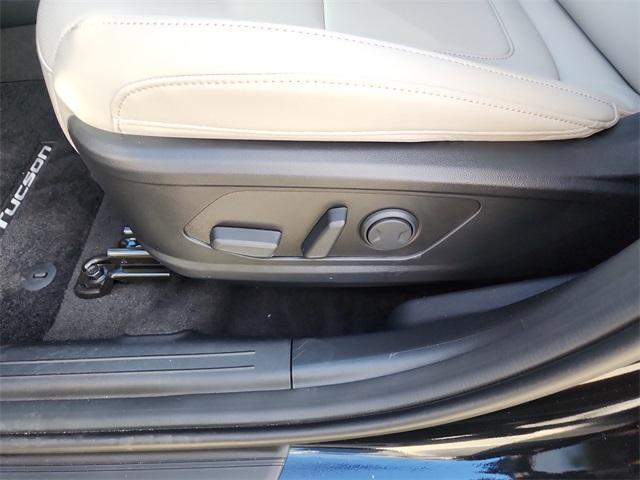 new 2025 Hyundai Tucson car, priced at $34,094