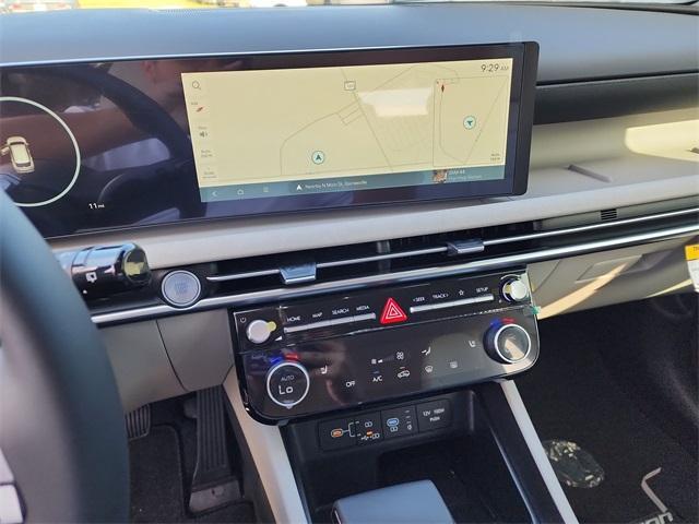 new 2025 Hyundai Tucson car, priced at $34,094