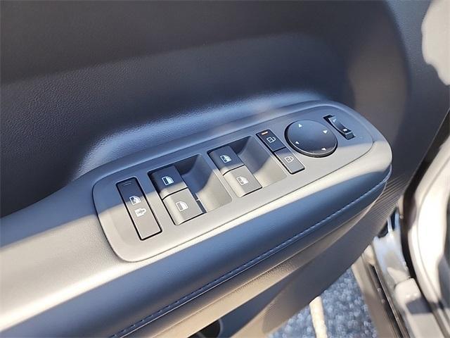 new 2025 Hyundai Santa Fe car, priced at $33,698