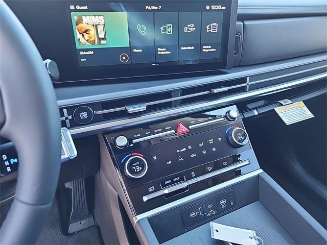 new 2025 Hyundai Santa Fe car, priced at $33,698