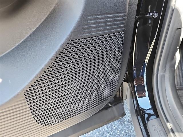 new 2025 Hyundai Santa Fe car, priced at $33,698